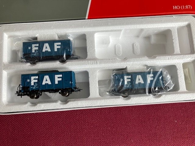 Hobby Trade 33003 DSB Gklm 3 FAF 111/ 7 /252/7-506--8-179  . Som Nye Fra samling.