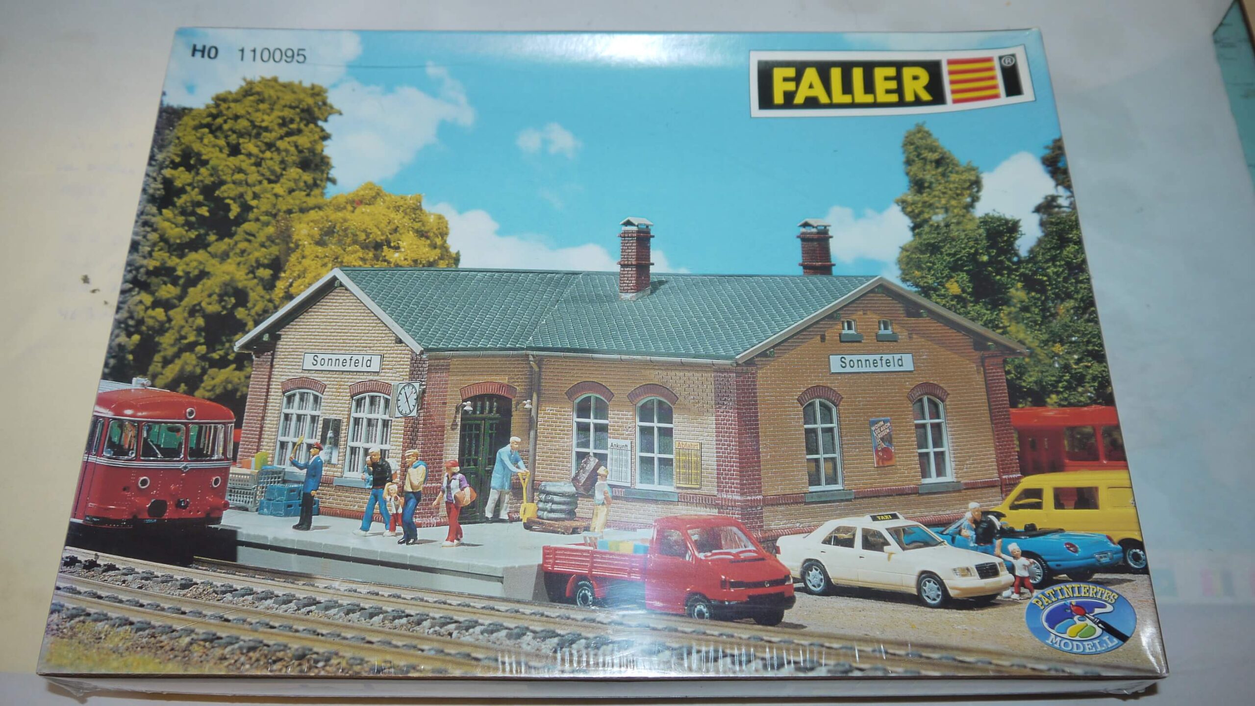 Faller 110095 Station / Holdeplads " Sonnefeld" Nyt byggesæt i Æske H0.