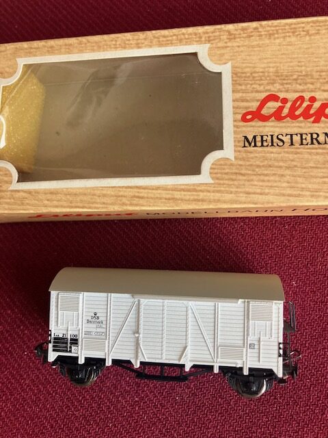 Liliput 25663 HVID DSB I ar 21400 godsvogn Let Brugt Som Ny.H0..