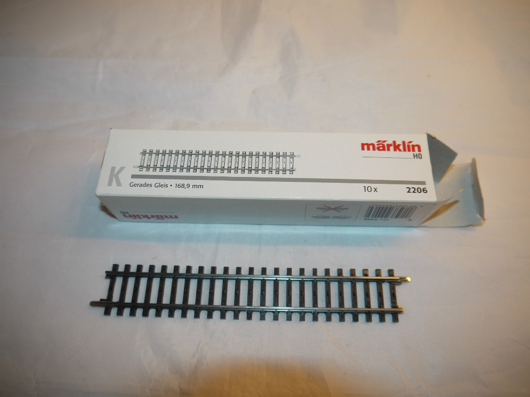 Märklin 2206 Lige K skinne Ny 168,9 mm H0 AC Pris pr skinne.