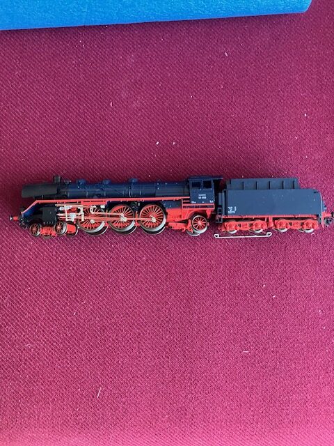 Märklin Br 03 1022 Digital lok adr 03 H0 Let Brugt. ( fra startsæt).