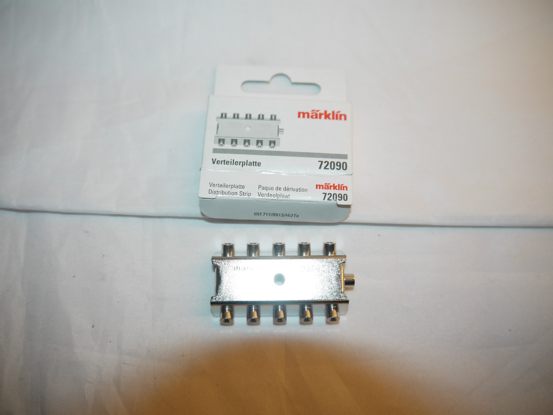 Märklin 72090 Forbindelsesklemme til Stik. Ny i Æske H0 AC.