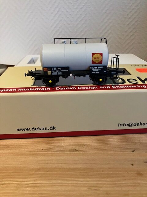 DEKAS 871034 23 RIV 86 DSB 720 0 830-1 Dansk Shell Ca 1980-86 Ny. vejl 379 Kr.