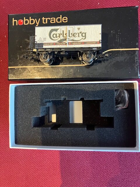 Hobby Trade 36011 Carlsberg Za 99496 H0 Let Brugt..