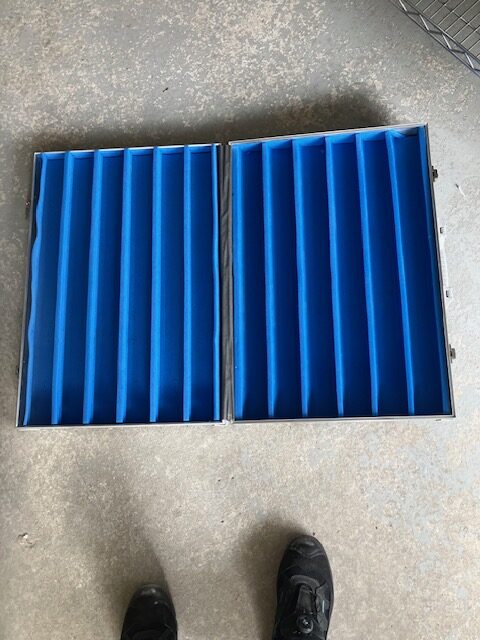 NOCH Kuffert Til vogne og LOK. 2 x 60x46 CM Brugt. H0