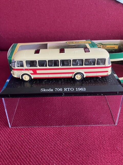 Atlas Skoda Bus 706 RTO 1963 Som Ny i Æske. 1:43.