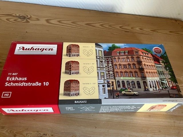 Auhagen 11447 Hjørnehus Byhus Byggesæt Nyt H0