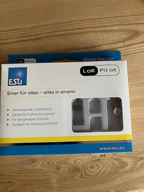 ESU 59820 Lok Pilot 5 Micro Dekoder 8 pin. Nyt.