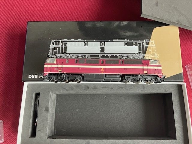 MCK MZ 1424 DSB 5309 (AC Märklin) Sound nr. 322 1980-86 Let Brugt H0