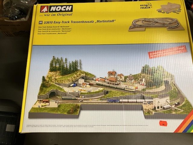 NOCH 53610 Easy Track layout "Martinstadt" Bane Byggesæt Til bl.a C skinner Landskab.H0