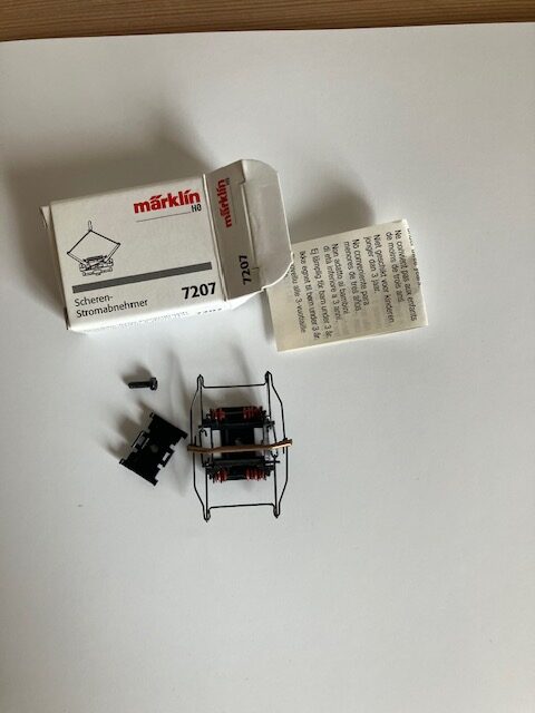 Märklin 7207 Pantograf Ny i Æske H0 Nypris 225 Kr
