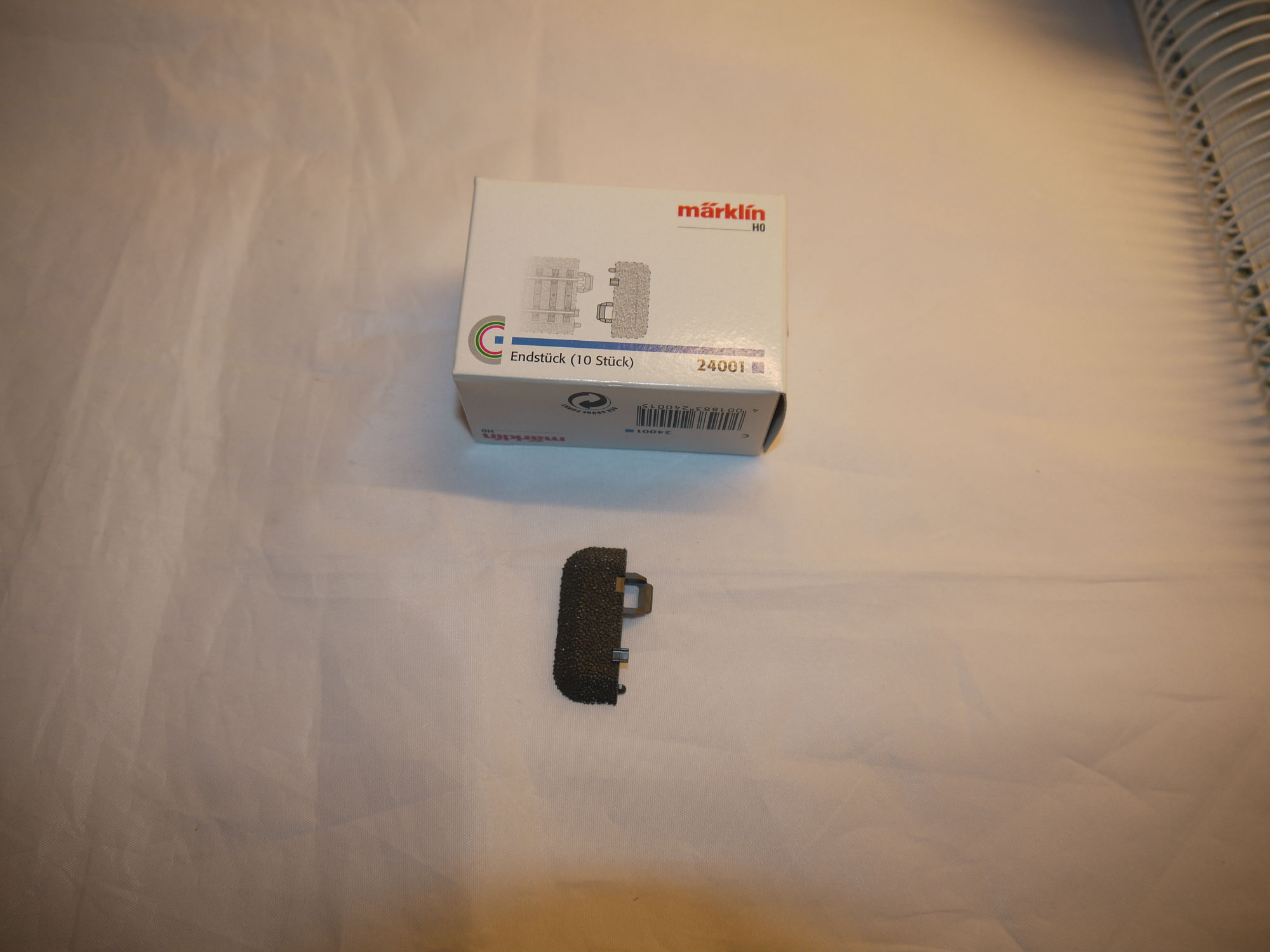 Märklin 24001 endestykke til C skinne.. H0 AC. Pris pr stk..