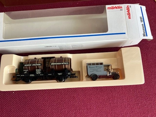 Märklin Museumsvogn 1991. Som ny fra Samling ,plastik dog gul H0.