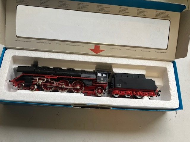 Märklin 3085 BR 003-160-9 Analog Pæn og OK.. Brugt.