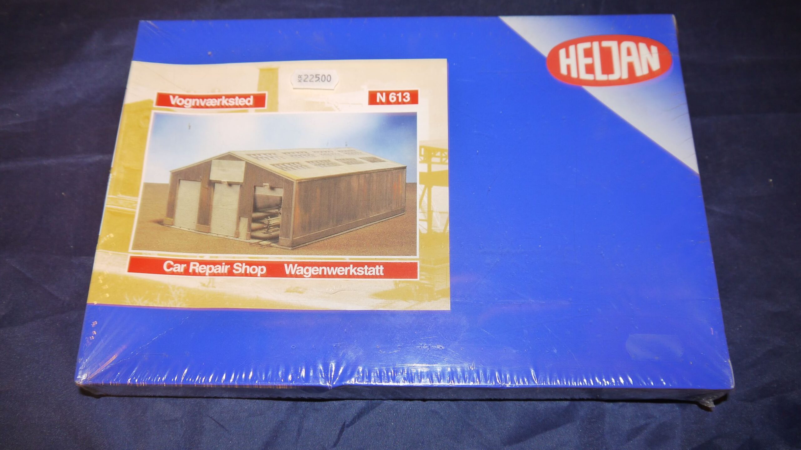 Heljan N 613 Vognværksted  Ny i æske 18,9x12,1x6,7 cm Spor N