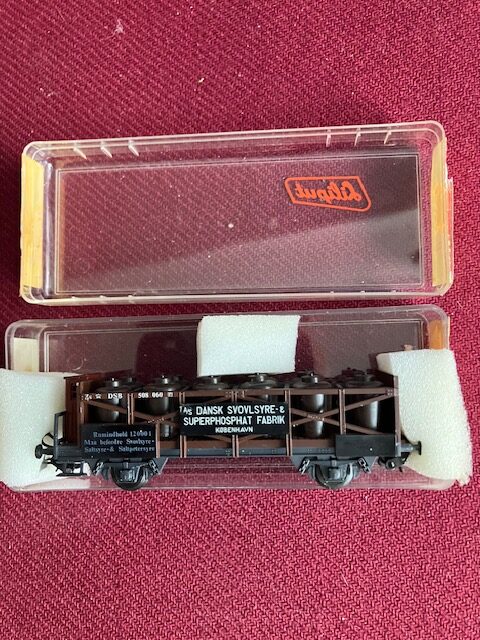Liliput 207/3 DA Dansk Svovlsyre KBN DSB Zs 508060 Let Brugt. H0.