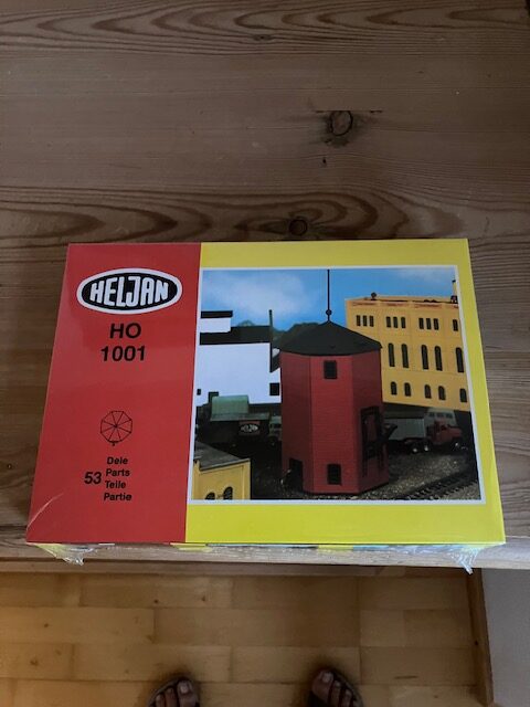 Heljan 1001 Vandtårn H0 Nyt Byggesæt.