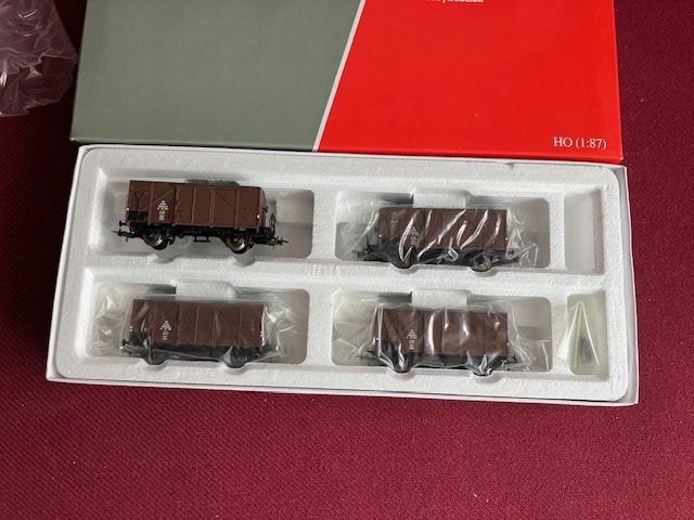 Hobby Trade 33001 DSB HJ  37796-37907-37502-37676. Som Ny fra Samling .