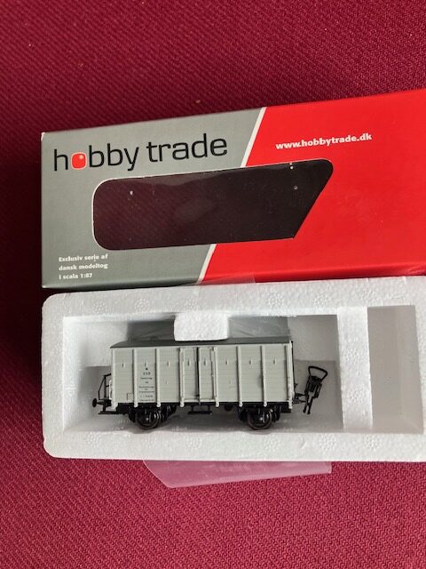 Hobby trade Q DSB Specialvogn 495 grå Redskab og Svejse  hjem KBN. H0 Let Brugt.
