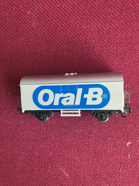 Märklin Oral B Duracell Reklame vogne H0. Let Brugt..