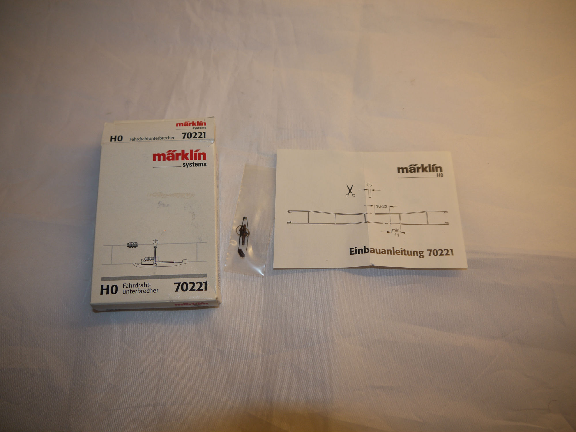 Märklin 70221 fahrdraht-unterbrecher. Til køreledning Ny i æske Ho AC .. pris pr stk