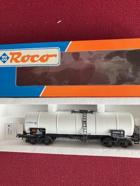 ROCO 46191 KEMIRA Tankvogn DSB Industri syrer DSB. Som Ny fra Samling.H0
