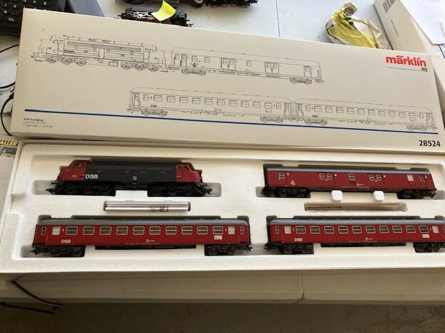 Märklin 28524 DSB Hurtigtog med Post analog/delta. H0 Som ny fra Samling.