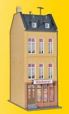 Kibri 38393 Byhus med Bageri Nyt i Æske H0  7x12,5x20 cm