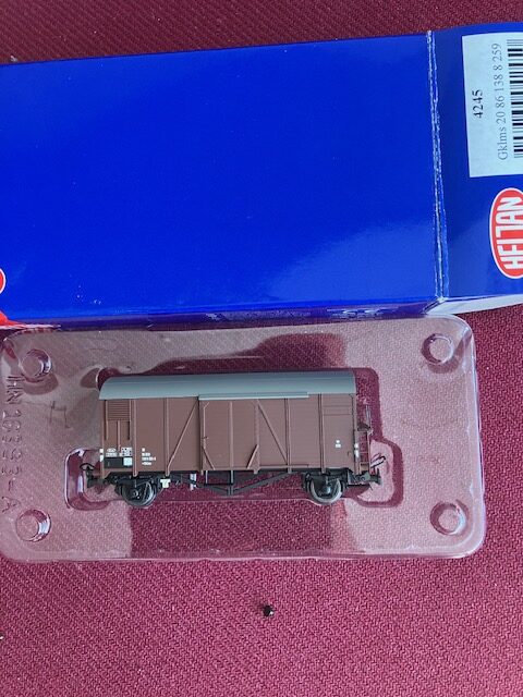 Heljan 4245 DSB Gklms 20 86 138 8 259 Brun gods Som Ny fra Samling H0.