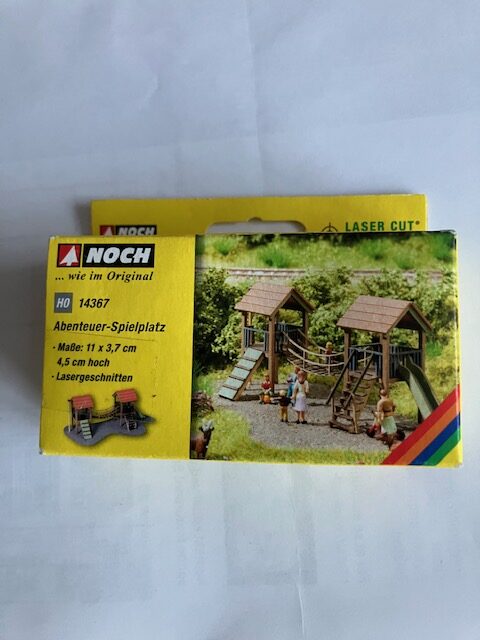 NOCH 14367 H0 Legeplads 11x3,7 x 4,5 cm
