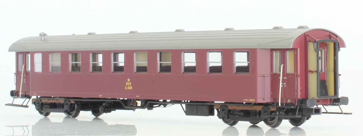 DEKAS. DK-876144 DSB CL 1516 sølv tag, ca 1955-67 H0 Ved køb af 3 vogne -20 %